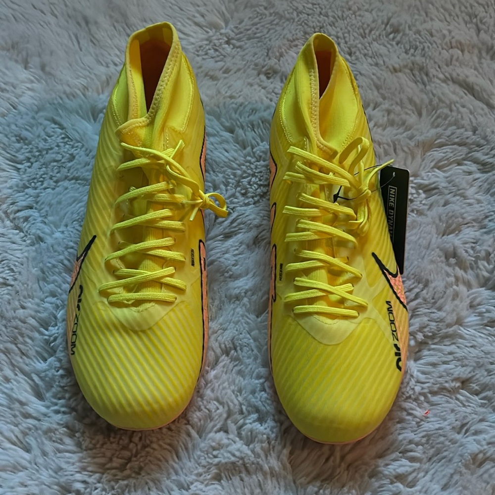 Nike Mercurial Superfly 9 Academy brand new size 12.5 no box